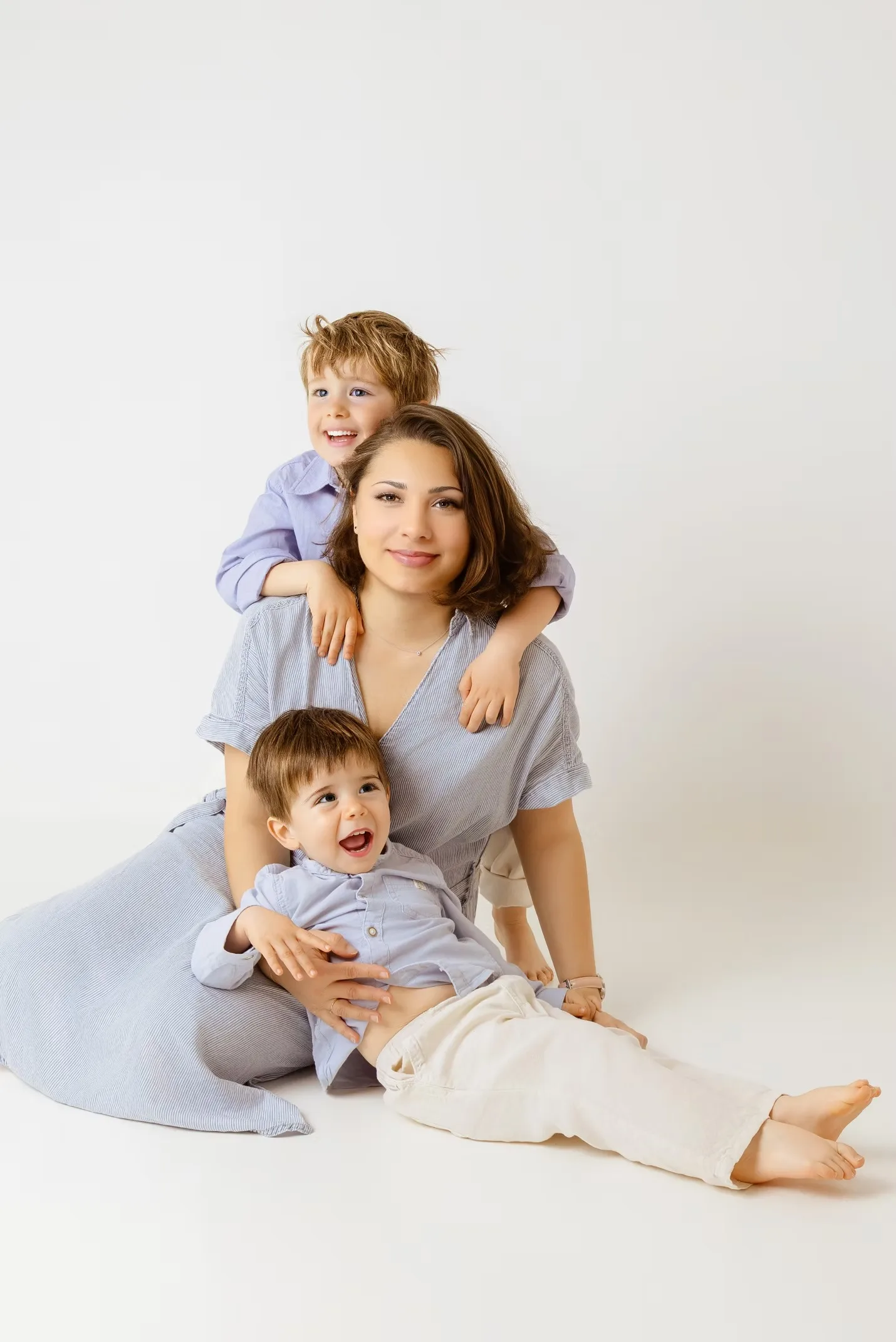 Portrait de famille réalisé par Mini Moi Photographie près de Toulouse — séance famille n°137