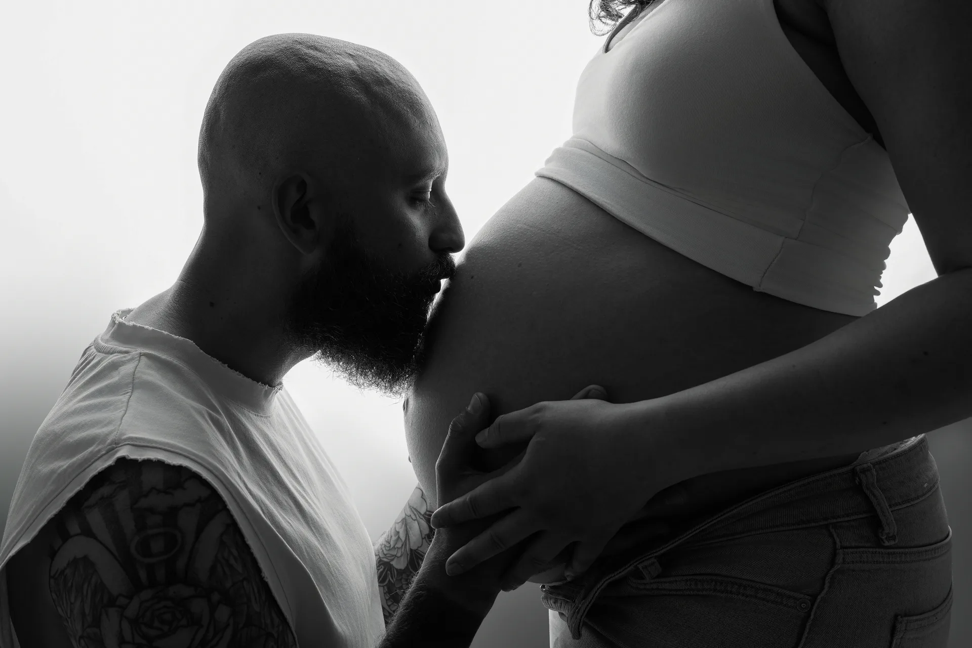Portrait artistique d’une future maman au studio Mini Moi près de Toulouse — séance grossesse n°207