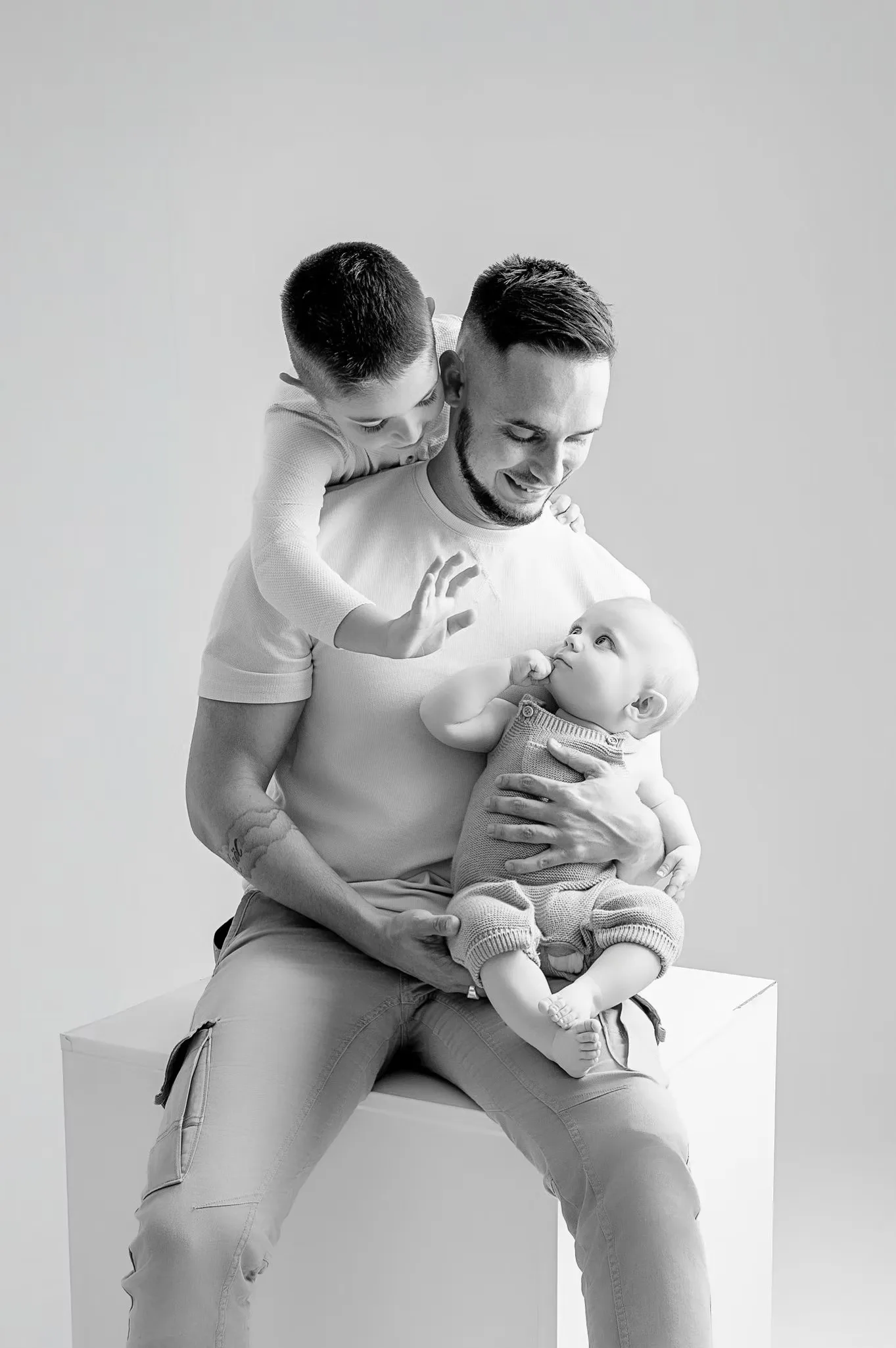 Portrait de famille réalisé par Mini Moi Photographie près de Toulouse — séance famille n°214